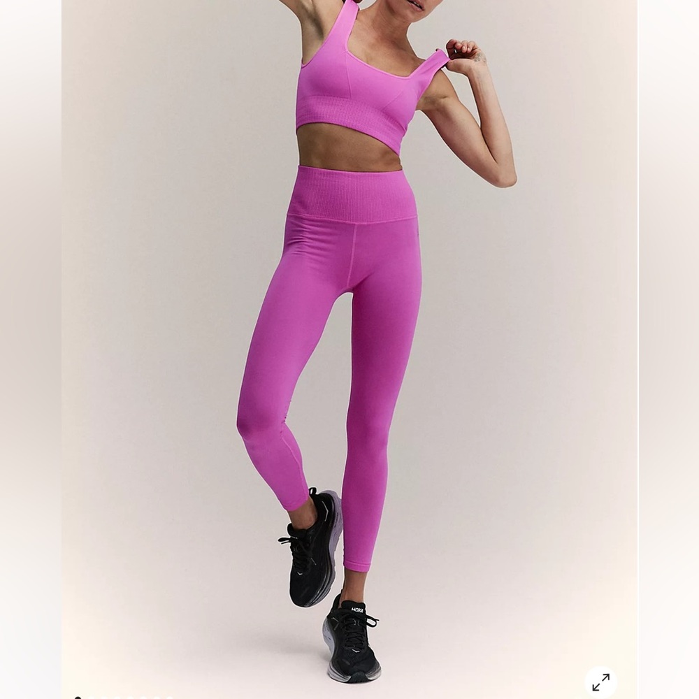 Fp movement M/L hot pink leggings - Picture 2 of 5